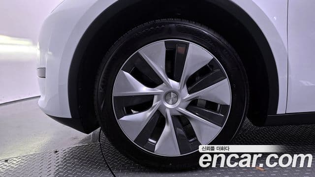 Tesla модель Y, 2024 все фото