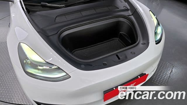 Tesla модель Y, 2024 6