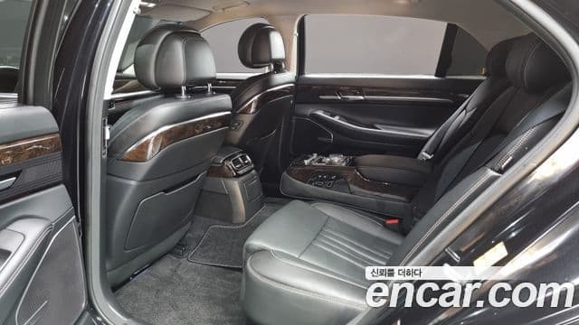 Genesis G90 Premium Luxury, 2020 12