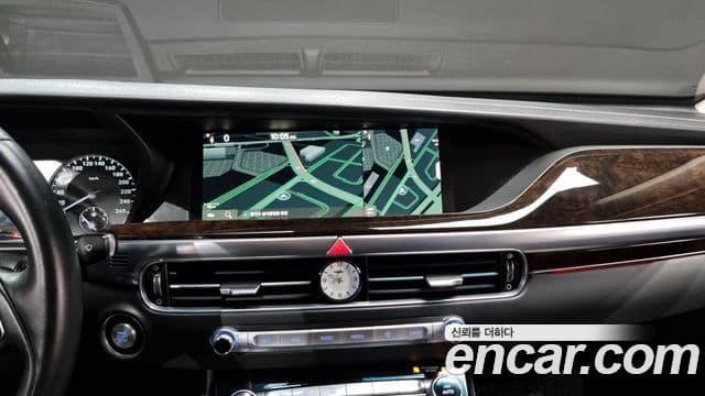 Genesis G90 Premium Luxury, 2020 15