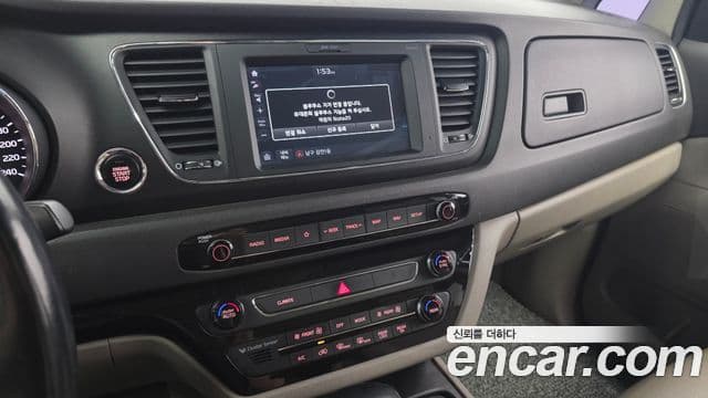 Kia All New Carnival Luxury, 2018 15