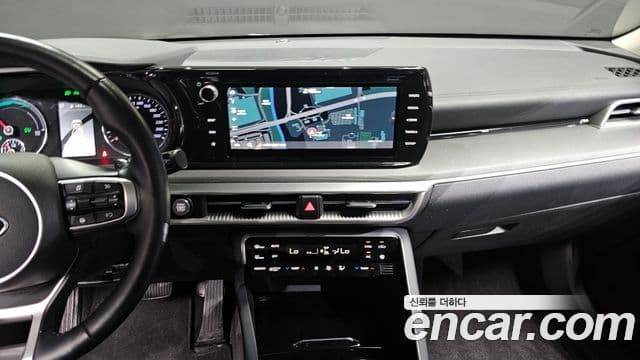 Kia K5 гибрид 3세대 Prestige, 2021 14