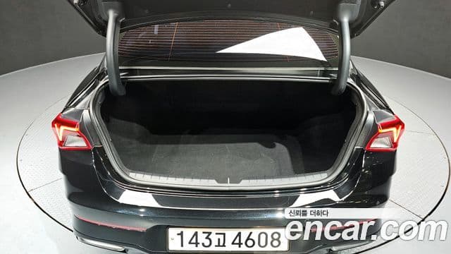 Kia K5 гибрид 3세대 Prestige, 2021 20