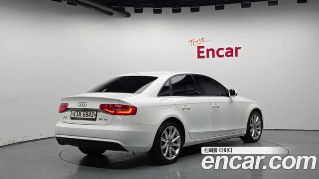 Audi New A4 B8, 2015 2