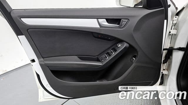 Audi New A4 B8, 2015 18