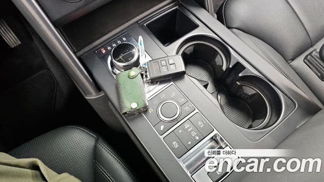 Land Rover Discovery 5 3.0 SD6 Landmark Edition, 2020 9