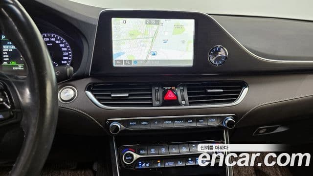 Hyundai Grandeur IG гибрид Special, 2018 15