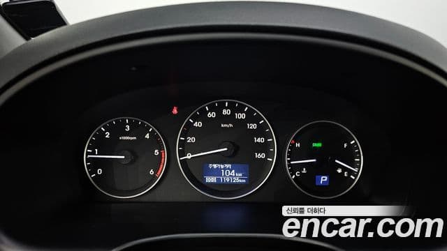 Hyundai The / новый New Grand Starex Modern, 2019 8