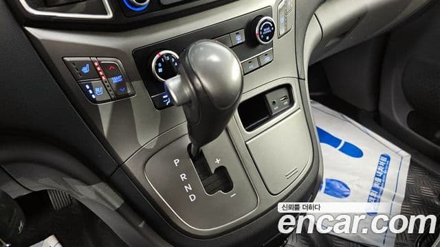 Hyundai The / новый New Grand Starex Modern, 2019 9