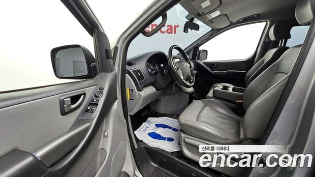 Hyundai The / новый New Grand Starex Modern, 2019 10