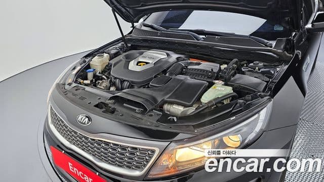 Kia K5 гибрид Prestige, 2015 6