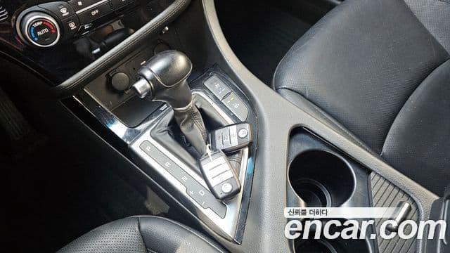 Kia K5 гибрид Prestige, 2015 9