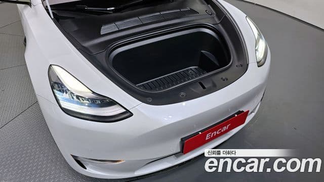 Tesla модель Y Long Range AWD, 2021 6
