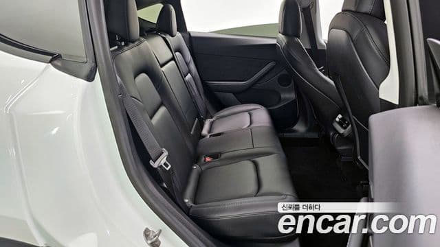 Tesla модель Y Long Range AWD, 2021 12