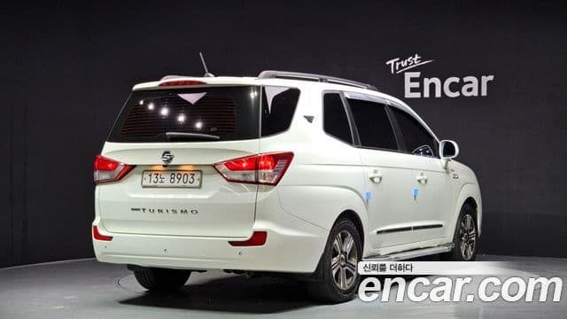 KG모빌리티(SsangYong) Korando 투리스모 4WD RT 9인승, 2015 2