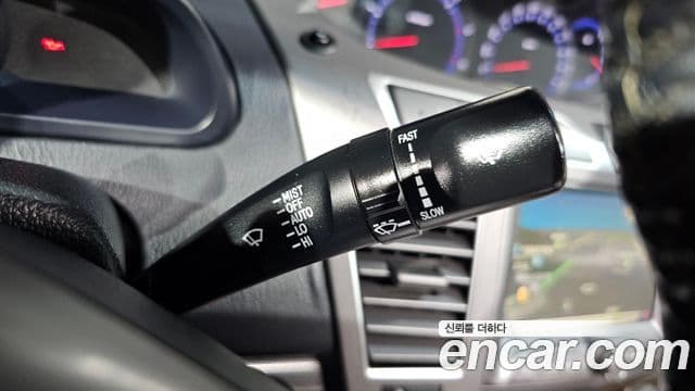 KG모빌리티(SsangYong) Korando 투리스모 4WD RT 9인승, 2015 19