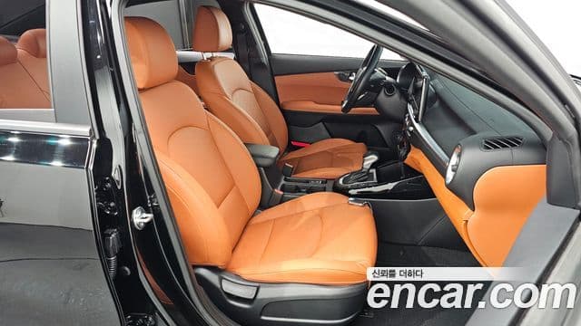 Kia The / новый New K3 2세대 Prestige, 2023 10