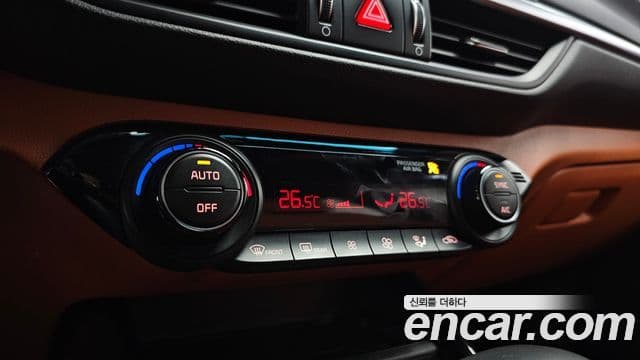 Kia The / новый New K3 2세대 Prestige, 2023 19