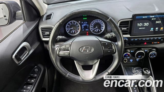 Hyundai Venue 1.6 Smart, 2020 14