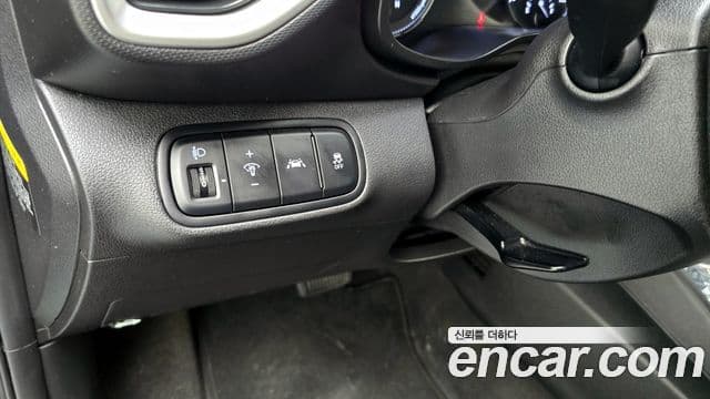 Hyundai Venue 1.6 Smart, 2020 16