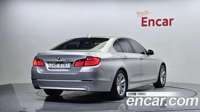 BMW 5시리즈 (F10), 2011 2