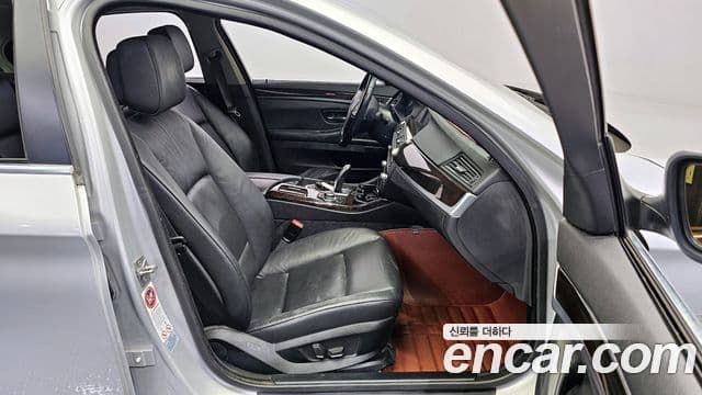 BMW 5시리즈 (F10), 2011 11
