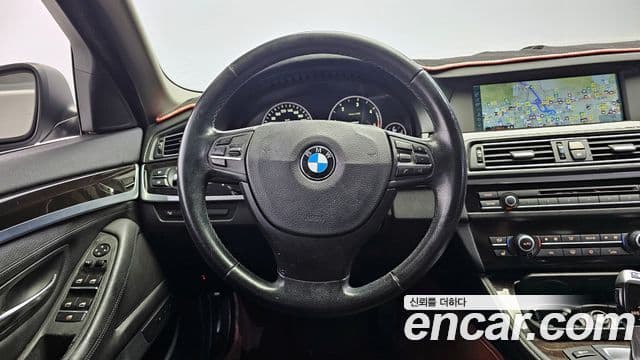 BMW 5시리즈 (F10), 2011 13