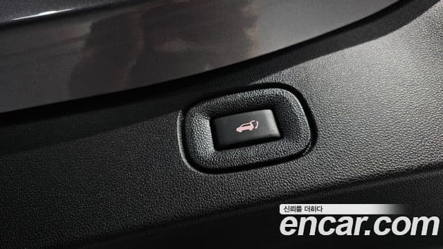 Renault Korea(Samsung) The / новый New QM6 2.0 LPe RE Signature 2WD, 2020 17