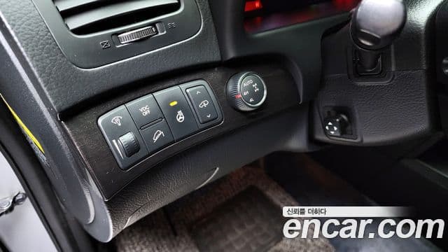 Kia Mohave 4WD KV300, 2014 17