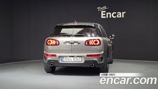 Mini Cooper SD 클럽맨 2세대, 2018 4