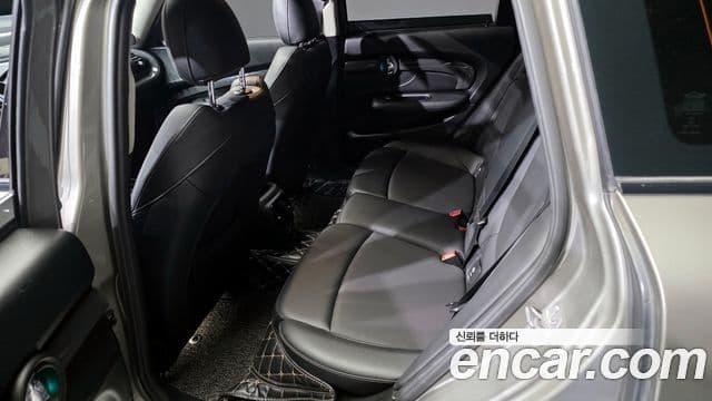 Mini Cooper SD 클럽맨 2세대, 2018 11