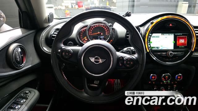 Mini Cooper SD 클럽맨 2세대, 2018 13