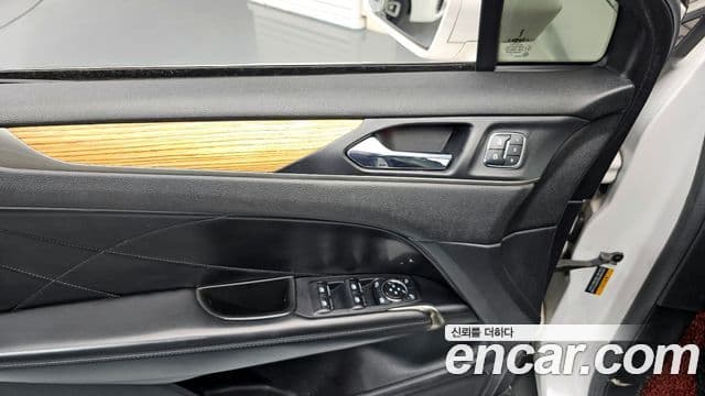 Lincoln MKC, 2015 17