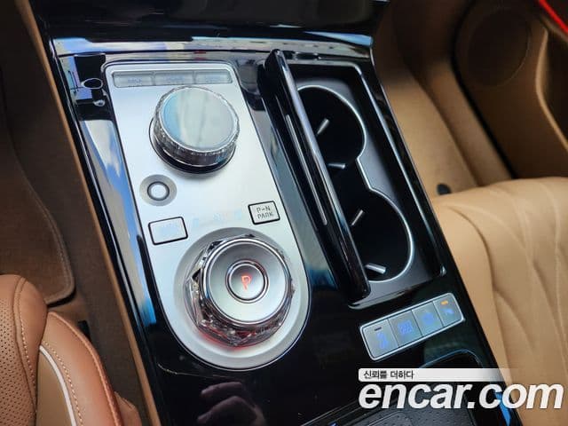 Genesis G80 (RG3) бензин 2.5 турбо 2WD, 2026 9