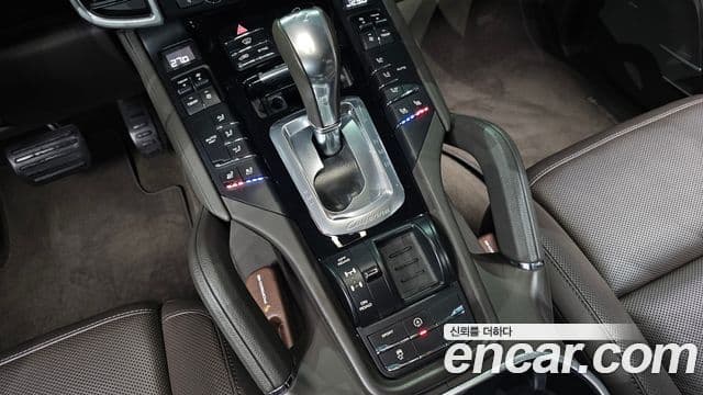 Porsche New Cayenne 958, 2016 9