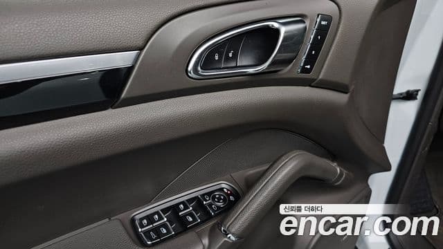 Porsche New Cayenne 958, 2016 17