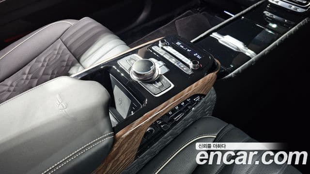 Genesis G90 лимузин Prestige, 2021 19