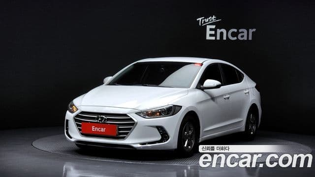 Hyundai Avante AD 1.6 e-VGT Smart, 2018 1