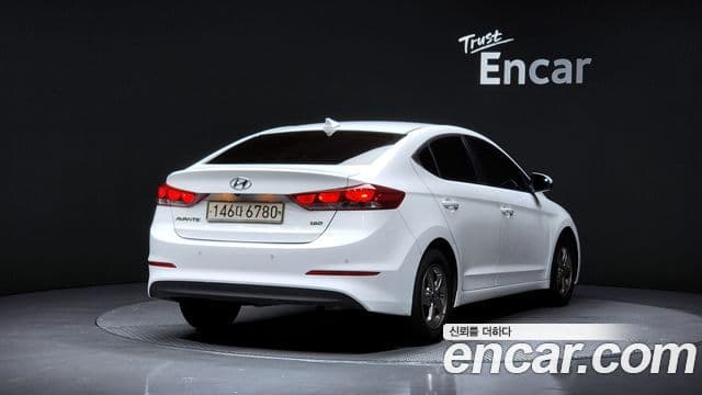 Hyundai Avante AD 1.6 e-VGT Smart, 2018 2