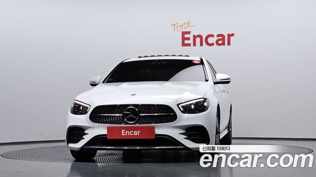 Mercedes-Benz E-класс W213 AMG Line, 2023 3