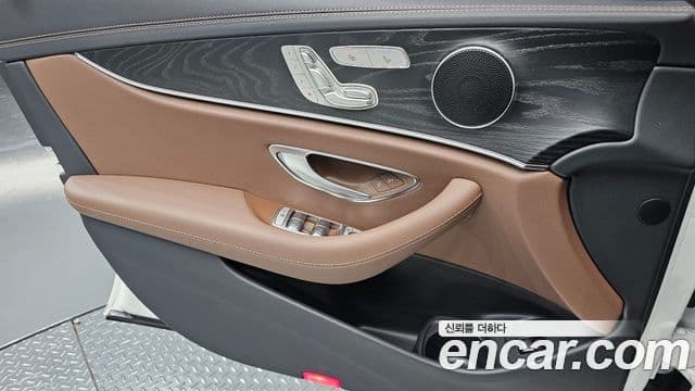 Mercedes-Benz E-класс W213 AMG Line, 2023 14