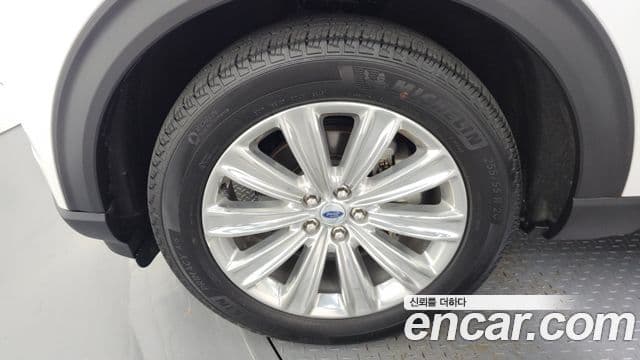 Ford Explorer 6세대 2.3 Limited 4WD, 2023 все фото