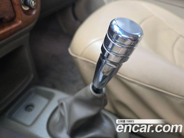 Kia Carens LPG 2.0 GX, 2000 10