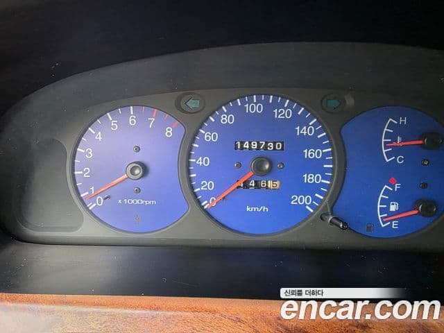 Kia Carens LPG 2.0 GX, 2000 13