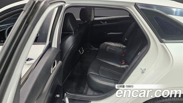 Kia K5 3세대 Trendy, 2021 19