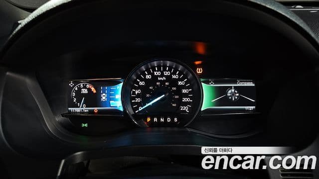 Ford Explorer 5세대, 2016 8