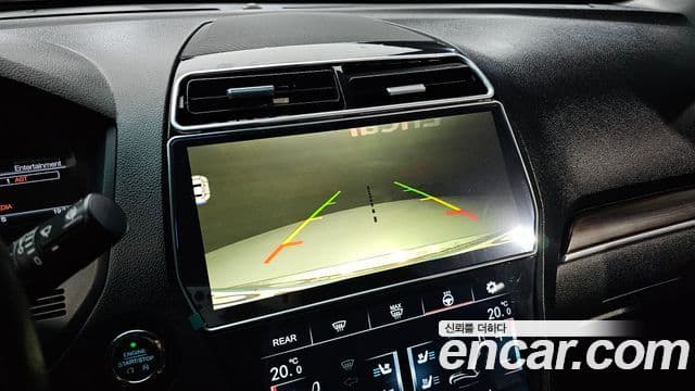 Ford Explorer 5세대, 2016 17