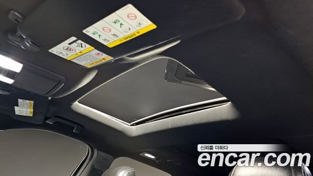 Ford Explorer 5세대, 2016 19