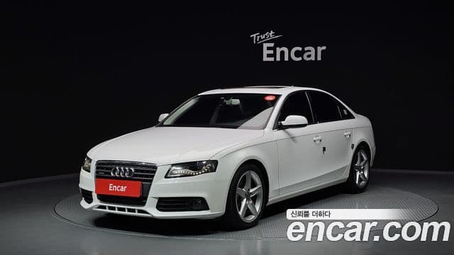 Audi New A4 B8, 2011 1