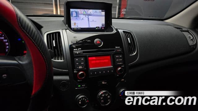 Kia Forte купе Prestige, 2012 15